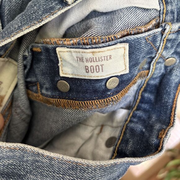 Hollister Jeans Men 30X34 Blue Distressed Worn Street School Casual Work Ranch - Picture 9 of 9